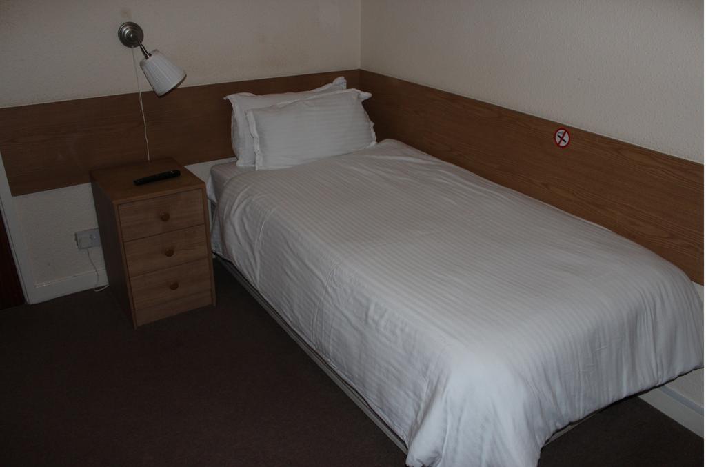 The Premier Lodge Morpeth Phòng bức ảnh